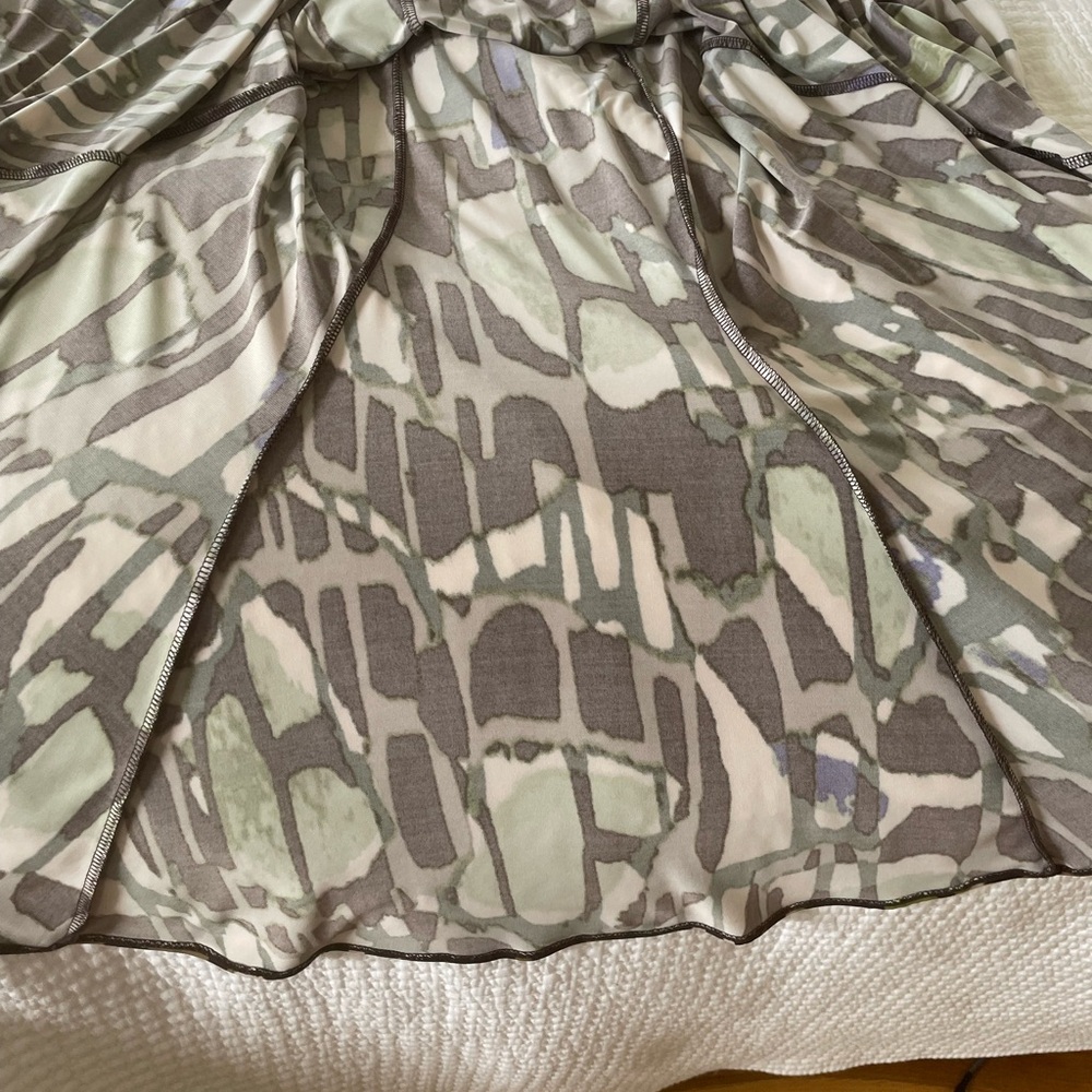 Vintage East 5th Camouflage Pattern Skirt in Size M. - Picture 6 of 8